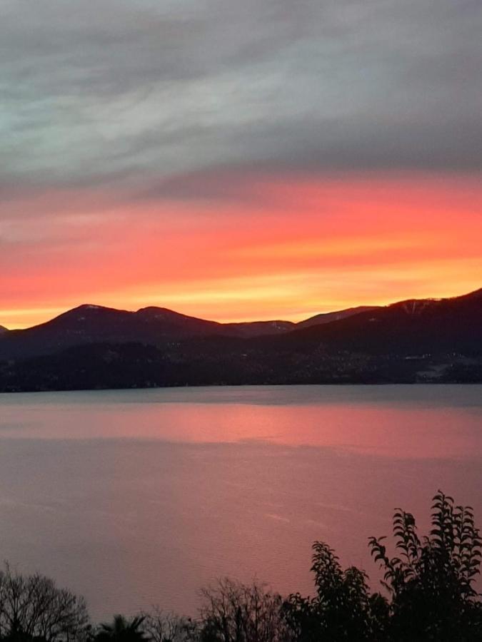 Antica Casa Al Lago Oggebbio Luaran gambar