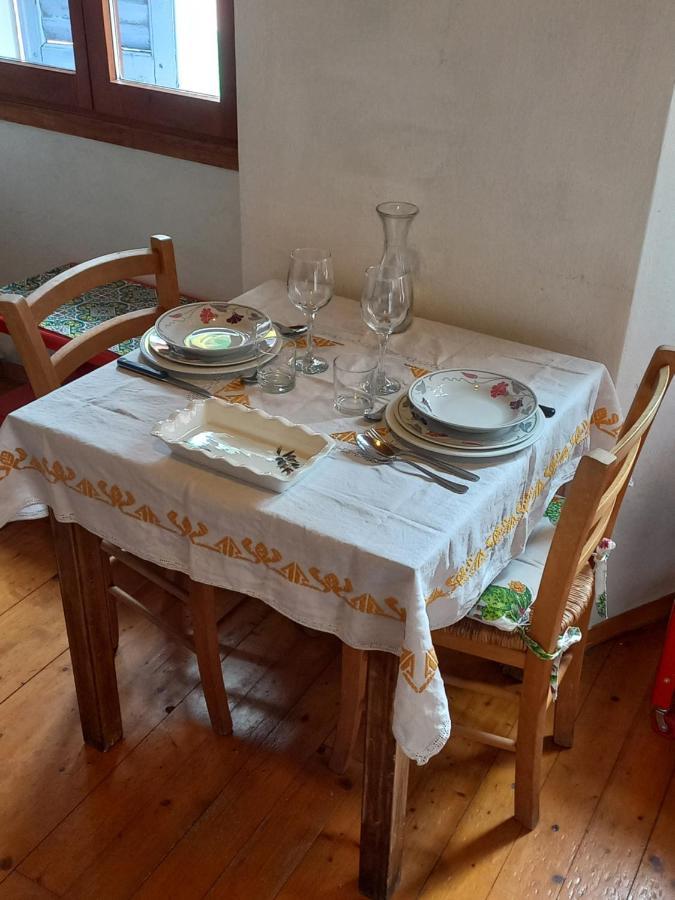 Antica Casa Al Lago Oggebbio Luaran gambar