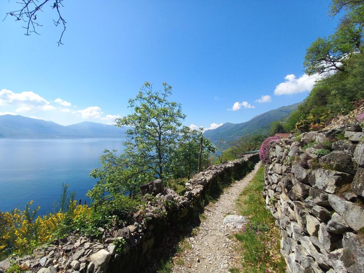Antica Casa Al Lago Oggebbio Luaran gambar